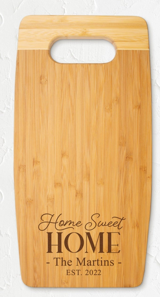 PERSONALIZED BAMBOO CUTTING BOARD